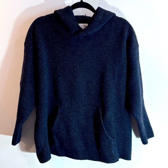 BANANA REPUBLIC Sz L Sweater Hooded Front Hoodie Style Pocket 100% Lambswool - Picture 1 of 5